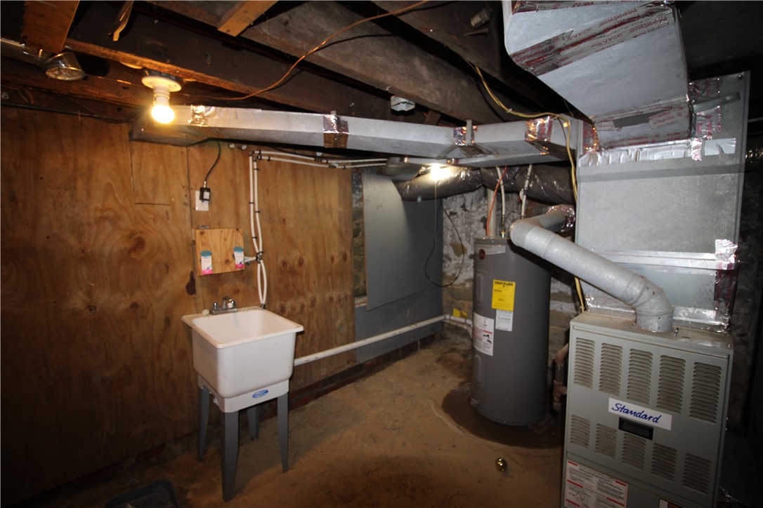 McKeesport, Pennsylvania 15132, United States, 2 Bedrooms Bedrooms, ,1 BathroomBathrooms,Residential,Active,133942