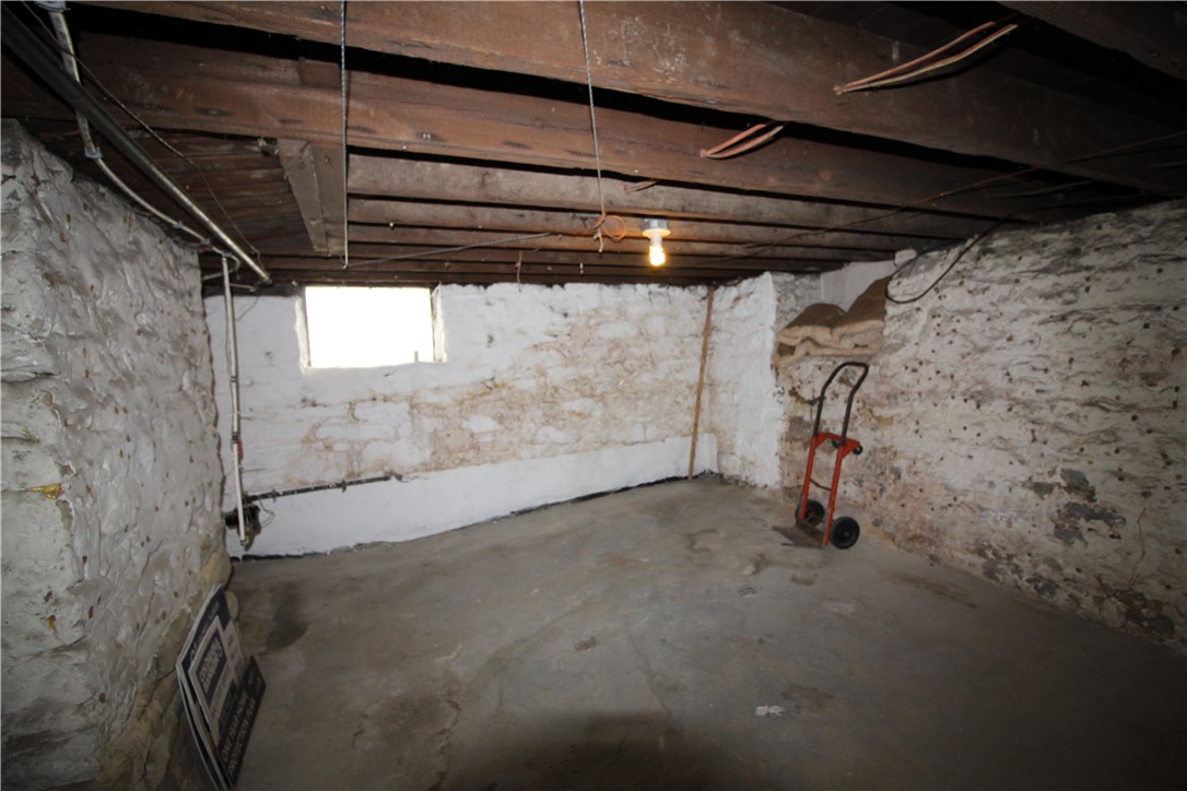McKeesport, Pennsylvania 15132, United States, 2 Bedrooms Bedrooms, ,1 BathroomBathrooms,Residential,Active,133942