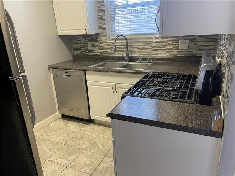 Beechview, Pennsylvania 15216, United States, 2 Bedrooms Bedrooms, ,1 BathroomBathrooms,Residential,Active,156035