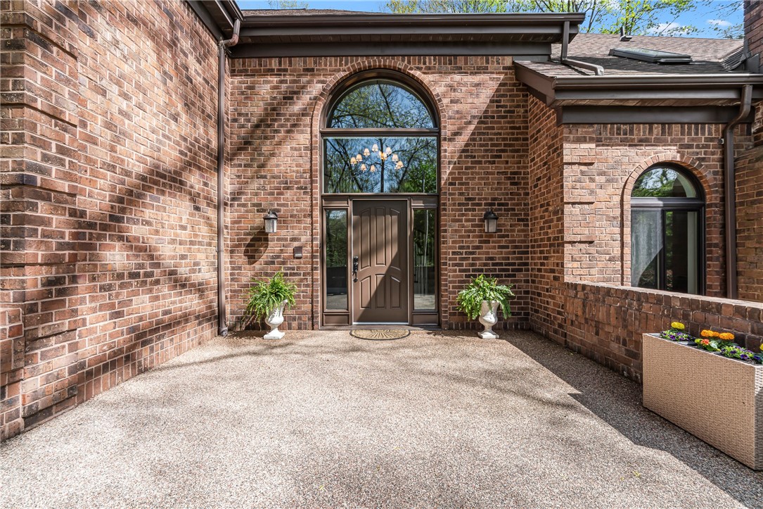 609 Lincoln Rd.