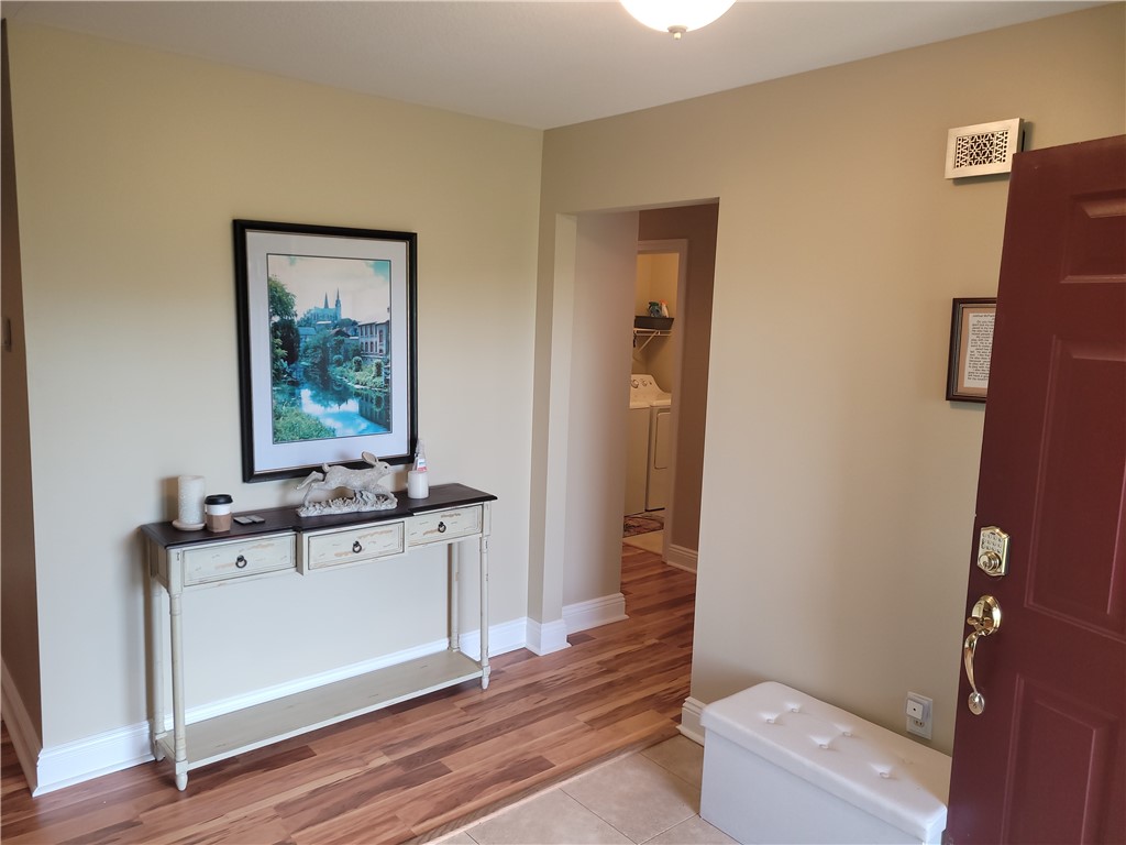 422 Stewart Ln
