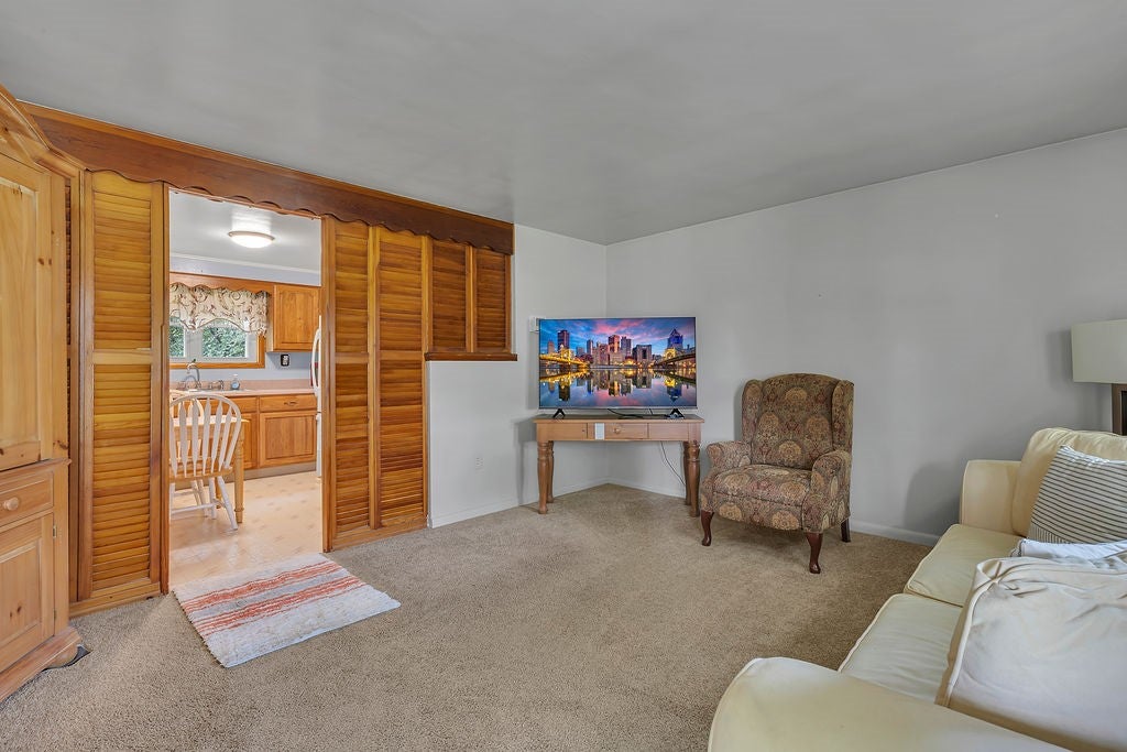 101 Cedarcrest Ave