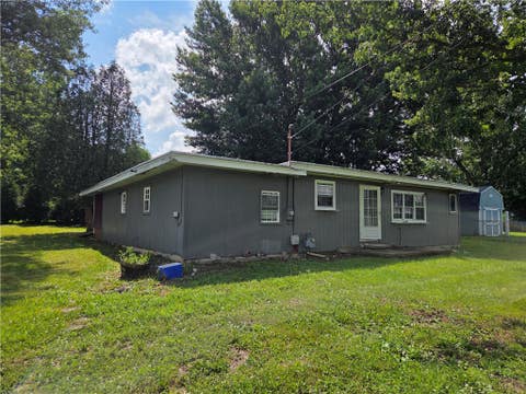 Homes For Sale - 606 Scott Ave Ave<br/> Scottdale, PA 15683