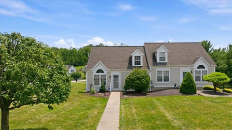 Homes For Sale - 121 Sedeca Dr Dr<br/> Washington County, Canonsburg, PA 15317