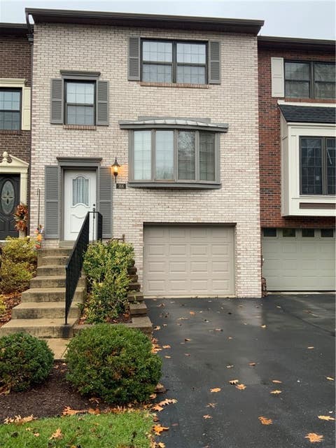 Photo for 766 Windvue Dr