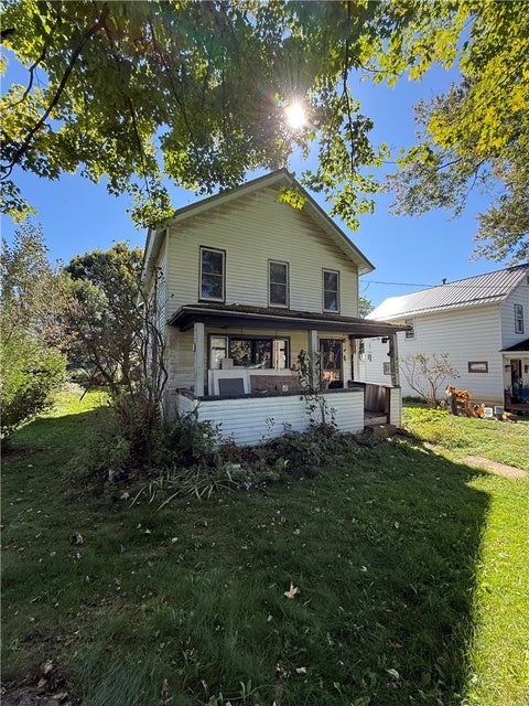 Photo for 110 E Maple St