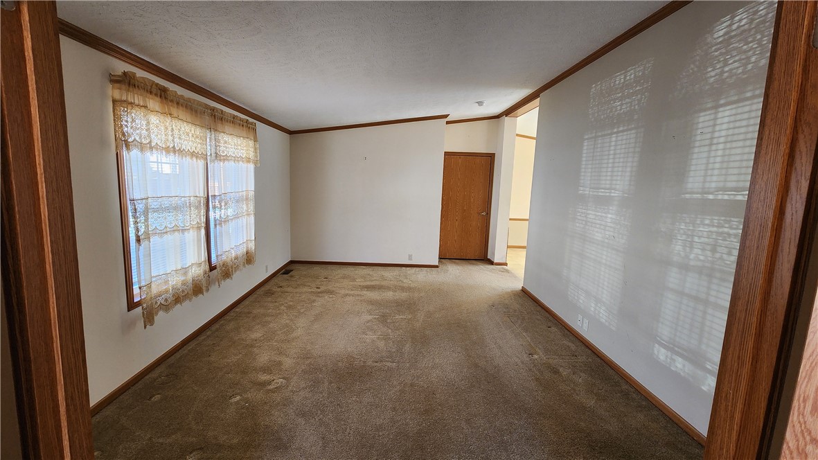 Finleyville, Pennsylvania 15332, United States, 3 Bedrooms Bedrooms, ,2 BathroomsBathrooms,Residential,Active,238977