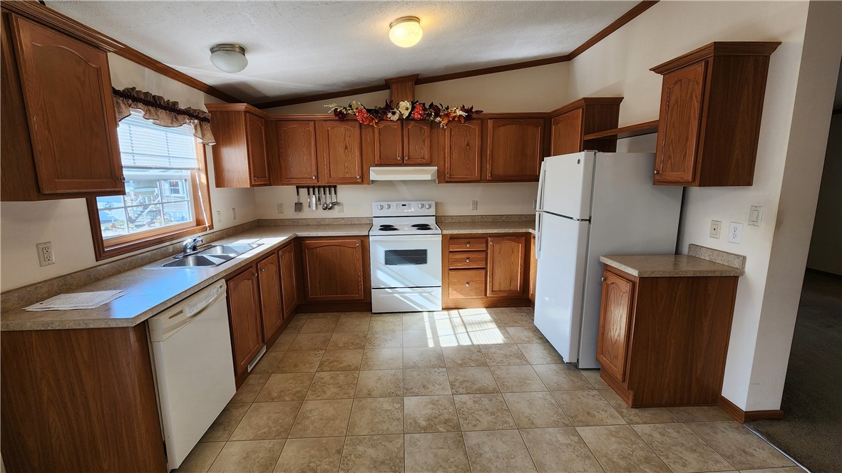 Finleyville, Pennsylvania 15332, United States, 3 Bedrooms Bedrooms, ,2 BathroomsBathrooms,Residential,Active,238977