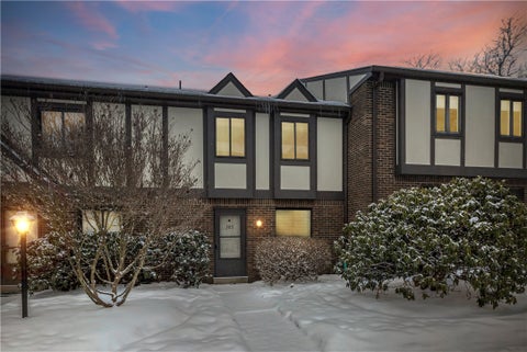 Photo for 305 Olde Ingomar Court