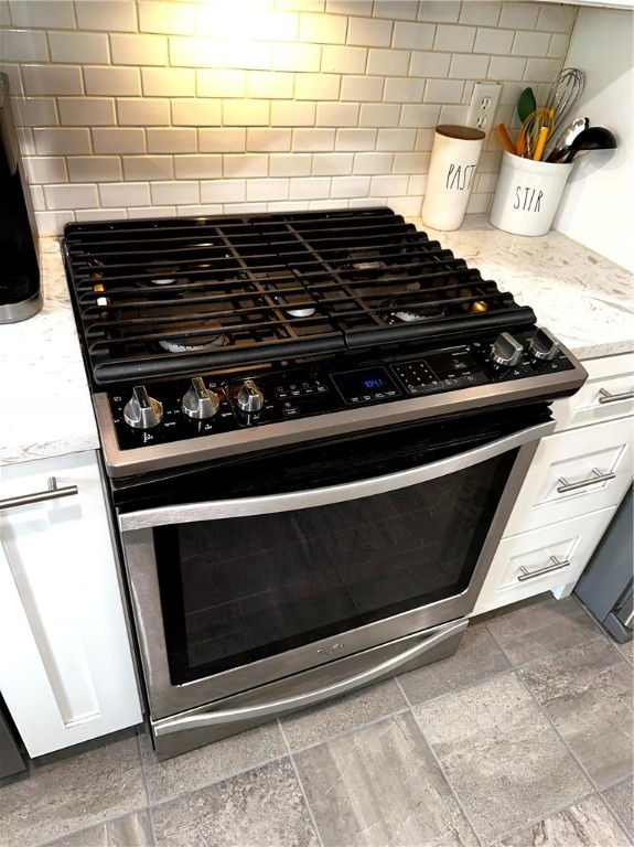 Ross Twp, Pennsylvania 15237, United States, 4 Bedrooms Bedrooms, ,2 BathroomsBathrooms,Residential,Pending,51912