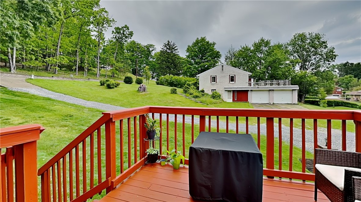 Ross Twp, Pennsylvania 15237, United States, 4 Bedrooms Bedrooms, ,2 BathroomsBathrooms,Residential,Pending,51912