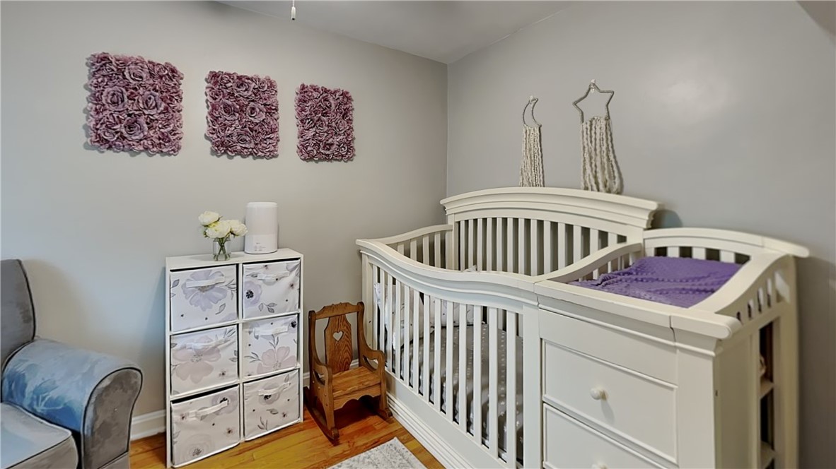 Ross Twp, Pennsylvania 15237, United States, 4 Bedrooms Bedrooms, ,2 BathroomsBathrooms,Residential,Pending,51912