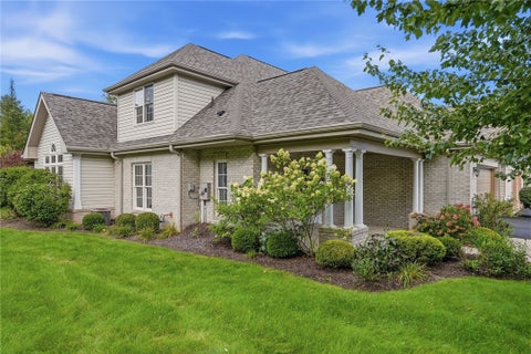 Townhouse For Sale - 126 Woodlands Trl Trl<br/> West Deer, PA 15044