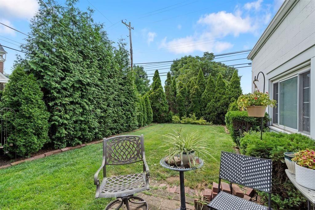 604 Charette Place