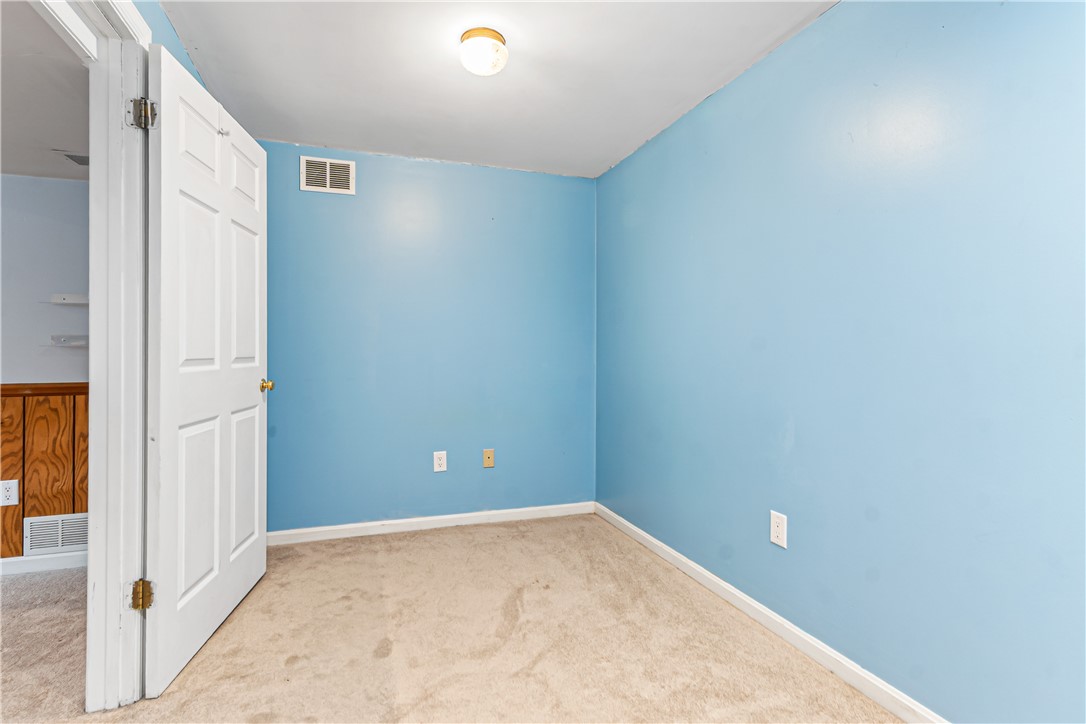 Pittsburgh, Pennsylvania 15243, United States, 3 Bedrooms Bedrooms, ,3 BathroomsBathrooms,Residential,Contingent,153628