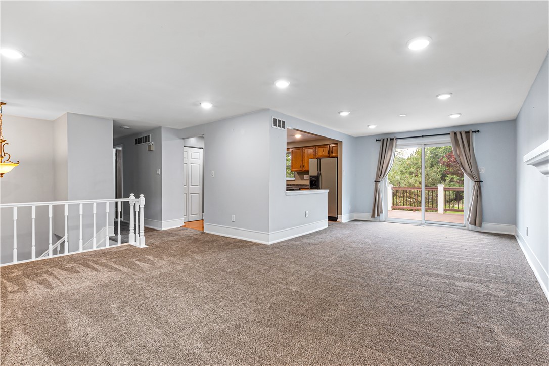 Pittsburgh, Pennsylvania 15243, United States, 3 Bedrooms Bedrooms, ,3 BathroomsBathrooms,Residential,Contingent,153628