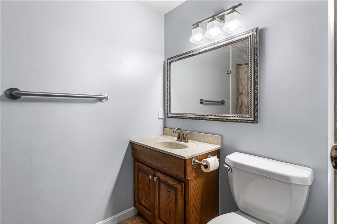 Pittsburgh, Pennsylvania 15243, United States, 3 Bedrooms Bedrooms, ,3 BathroomsBathrooms,Residential,Contingent,153628