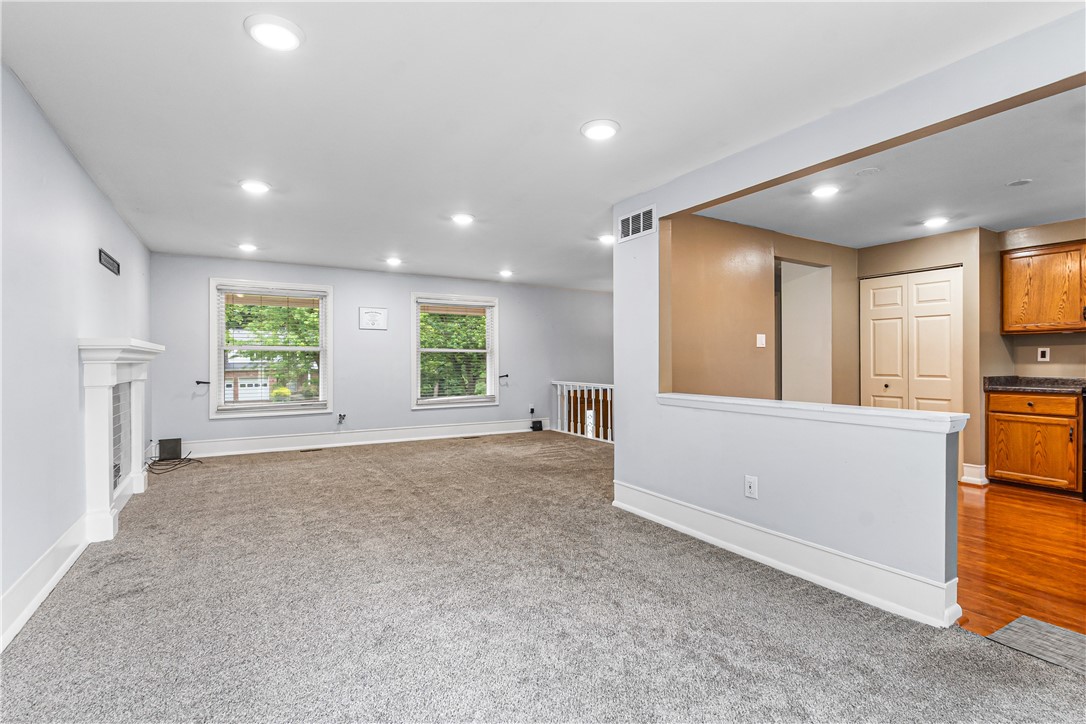 Pittsburgh, Pennsylvania 15243, United States, 3 Bedrooms Bedrooms, ,3 BathroomsBathrooms,Residential,Contingent,153628