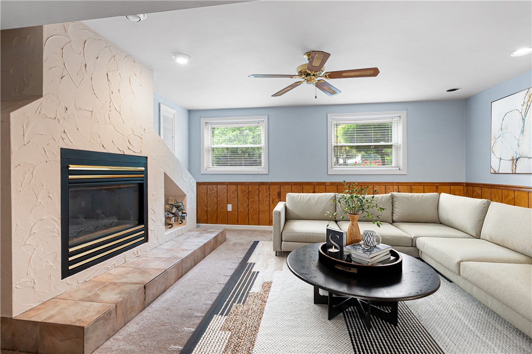 Pittsburgh, Pennsylvania 15243, United States, 3 Bedrooms Bedrooms, ,3 BathroomsBathrooms,Residential,Contingent,153628