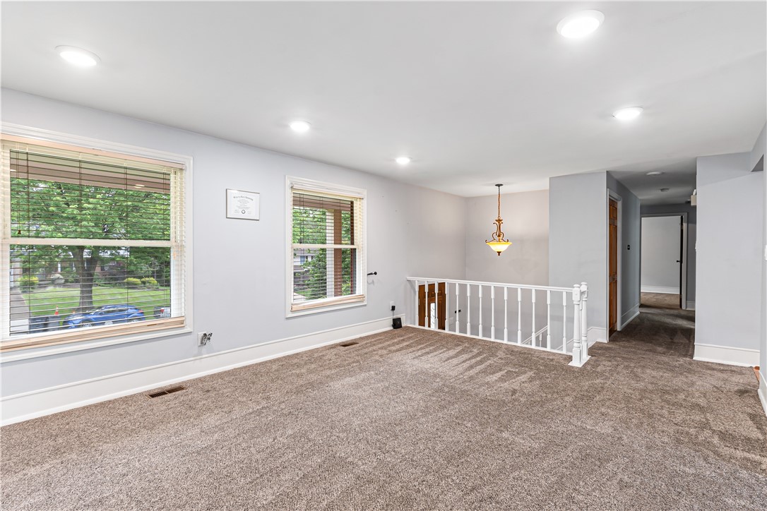 Pittsburgh, Pennsylvania 15243, United States, 3 Bedrooms Bedrooms, ,3 BathroomsBathrooms,Residential,Contingent,153628