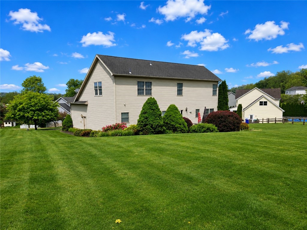 105 Sunburst Ct