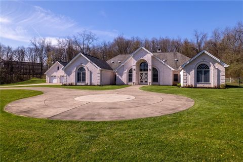 104 Angerer Rd Cecil PA 15317