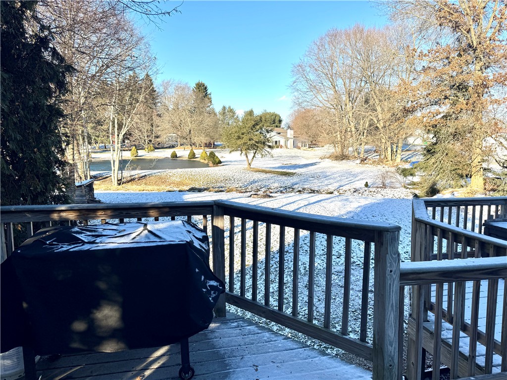 Twp Of But SW, Pennsylvania 16001, United States, 4 Bedrooms Bedrooms, ,3 BathroomsBathrooms,Residential,Contingent,26839