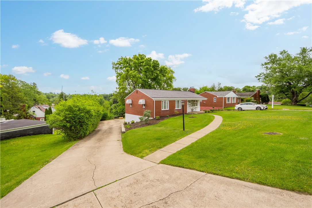 5129 Caste Dr, Whitehall, Pennsylvania image 3