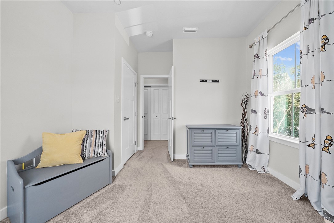 South Park, Pennsylvania 15129, United States, 3 Bedrooms Bedrooms, ,3 BathroomsBathrooms,Residential,Active,194961