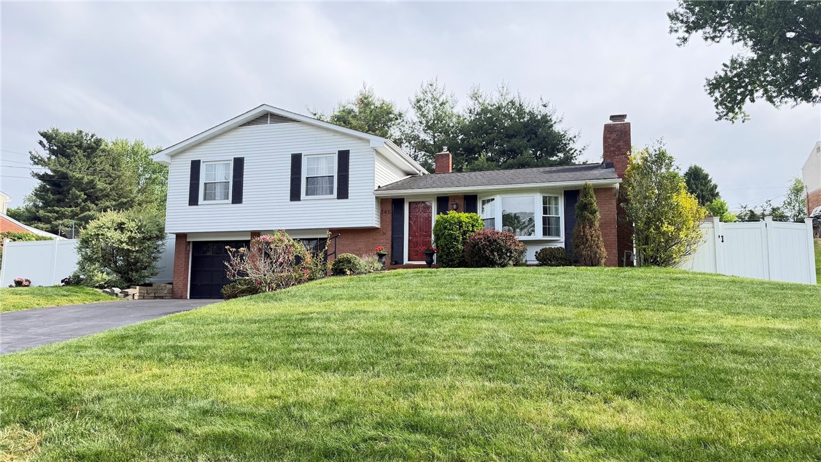 145 Lansdowne Dr