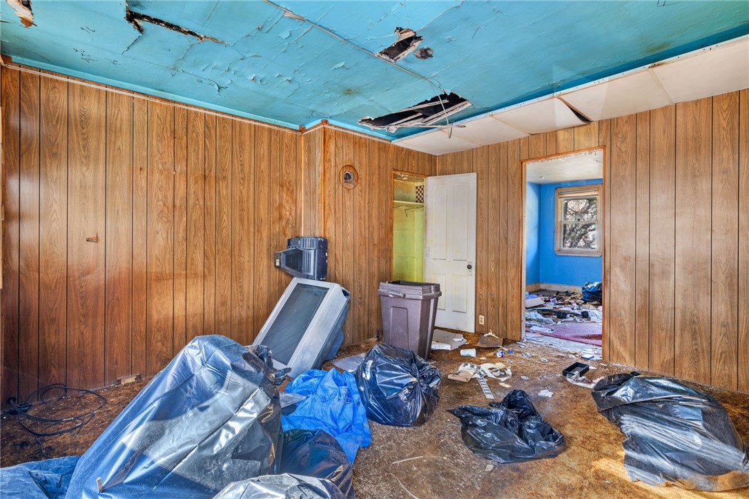 Spring Garden, Pennsylvania 15212, United States, 2 Bedrooms Bedrooms, ,1 BathroomBathrooms,Residential,Pending,33614