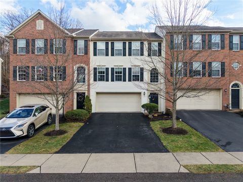 144 Broadstone Dr Adams Twp PA 16046