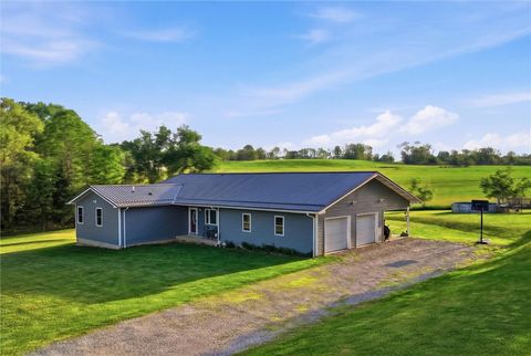 Homes For Sale - 116 Troytown Rd Rd<br/> Jefferson Twp, PA 15438