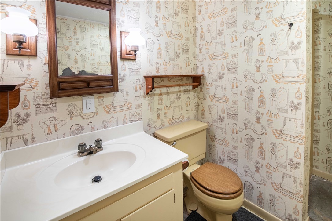 Coolspring Twp, Pennsylvania 16137, United States, 4 Bedrooms Bedrooms, ,2 BathroomsBathrooms,Residential,Contingent,135470