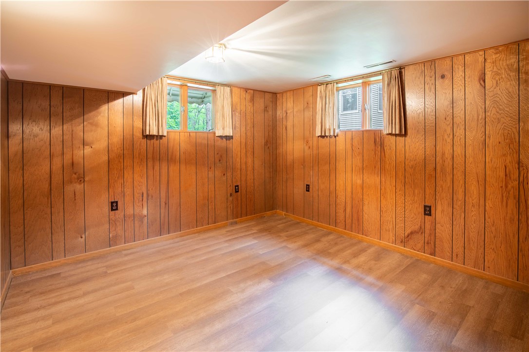 Coolspring Twp, Pennsylvania 16137, United States, 4 Bedrooms Bedrooms, ,2 BathroomsBathrooms,Residential,Contingent,135470