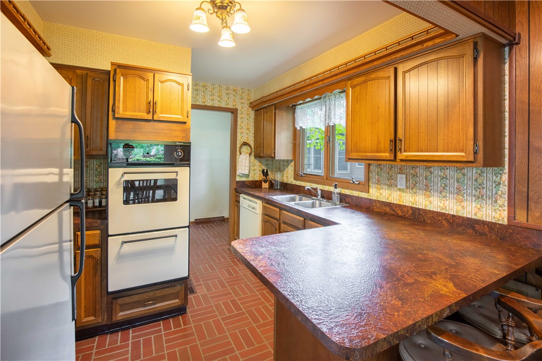 Coolspring Twp, Pennsylvania 16137, United States, 4 Bedrooms Bedrooms, ,2 BathroomsBathrooms,Residential,Contingent,135470