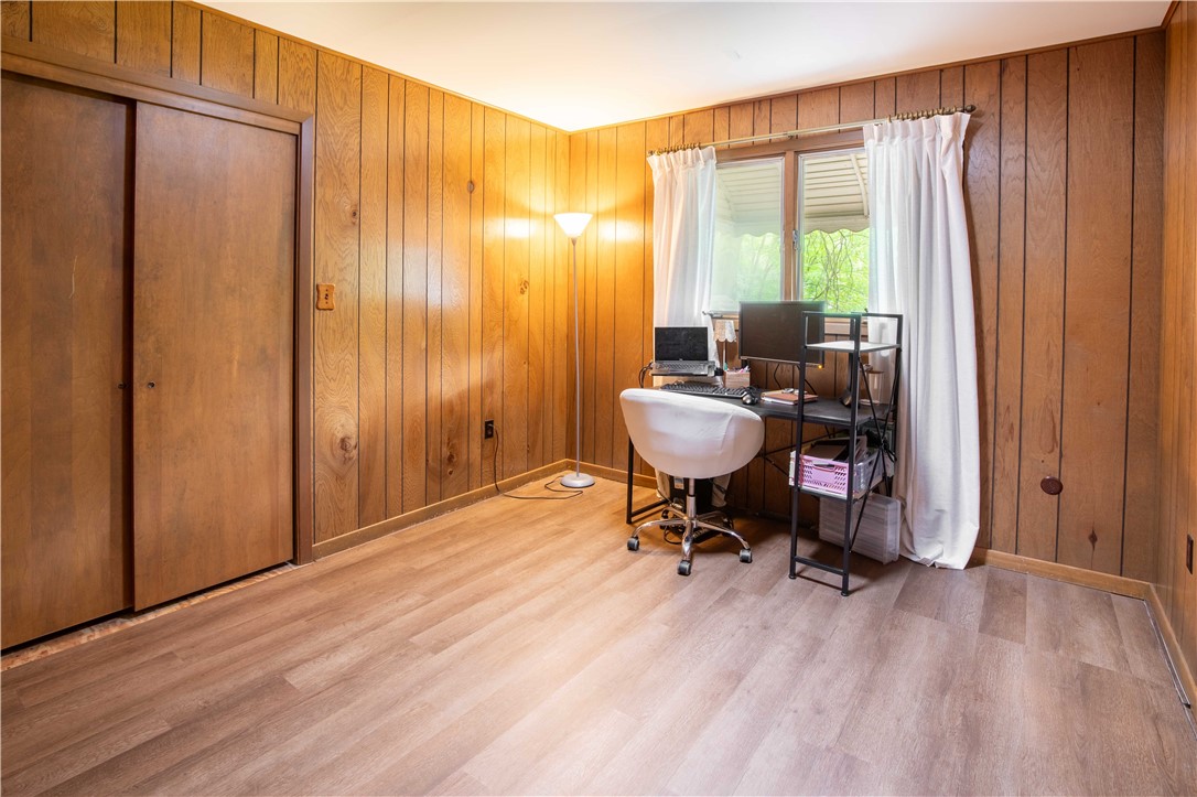 Coolspring Twp, Pennsylvania 16137, United States, 4 Bedrooms Bedrooms, ,2 BathroomsBathrooms,Residential,Contingent,135470