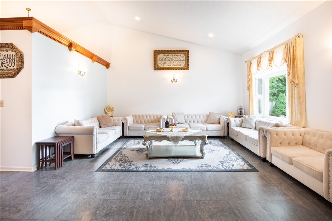 Hermitage, Pennsylvania 16148, United States, 4 Bedrooms Bedrooms, ,3 BathroomsBathrooms,Residential,Active,198703