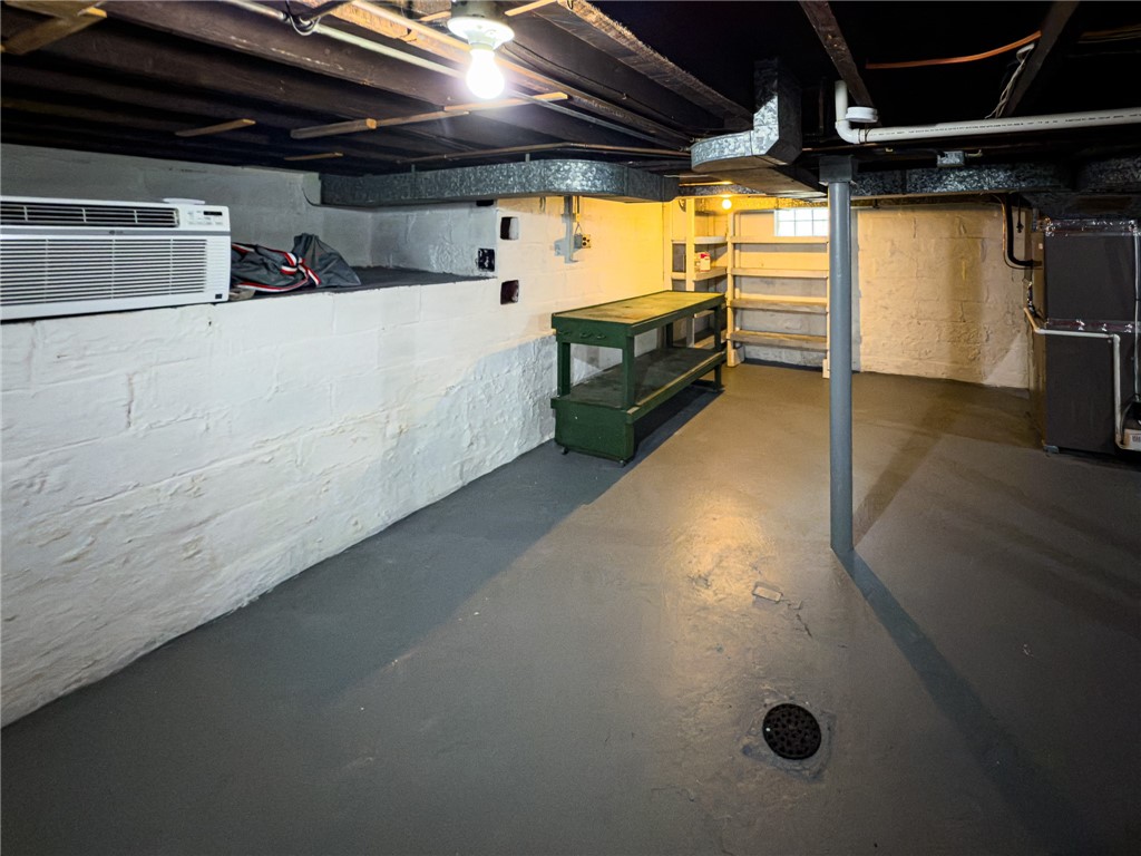 Vandergrift - Wml, Pennsylvania 15690, United States, 4 Bedrooms Bedrooms, ,2 BathroomsBathrooms,Residential,Active,99657