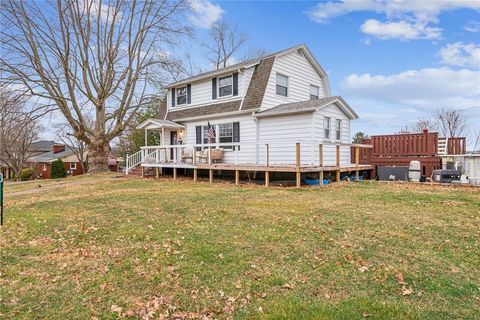 Photo of 200 Liberty Ave, Belle Vernon, PA 15012 (MLS # 1743410)