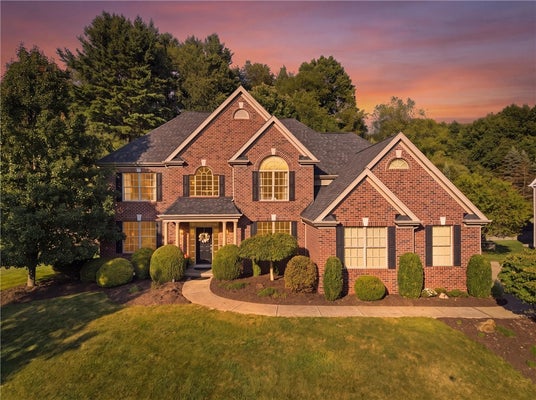 1801 CONSTITUTION BLVD, VALENCIA, PA 16059 - Image 963e3398254ddf06e747c31b2ffec9b9/3207025460