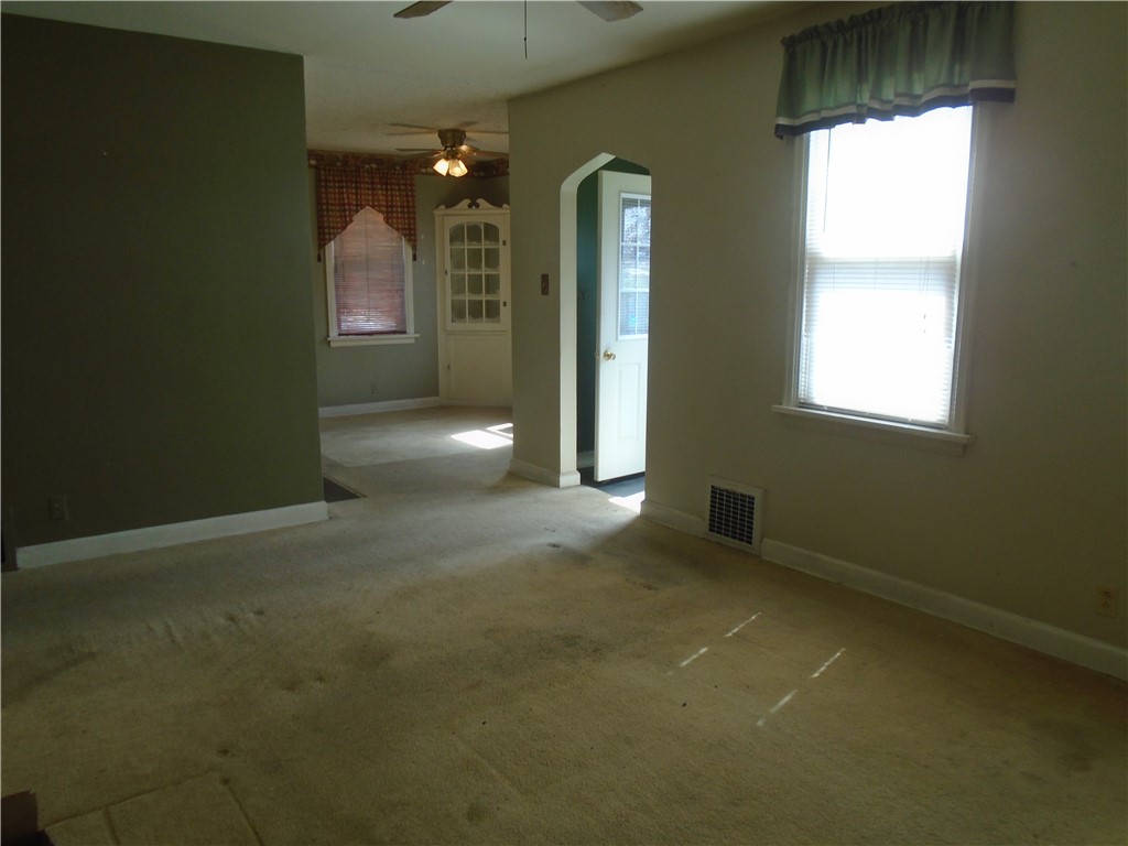 615 Bauman Ave Ave, Baden, Pennsylvania image 5