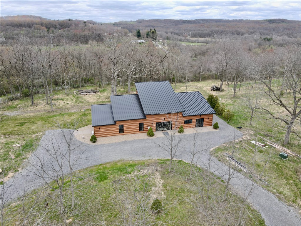 Brady Twp, Pennsylvania 16057, United States, 3 Bedrooms Bedrooms, ,2 BathroomsBathrooms,Residential,Active,226677