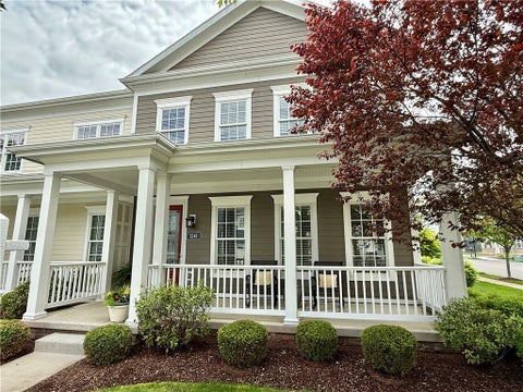 Photo for 1241 Newbury Highland
