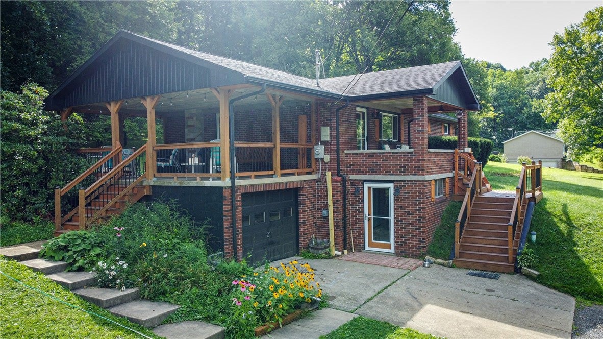 119 Eberhart Ln