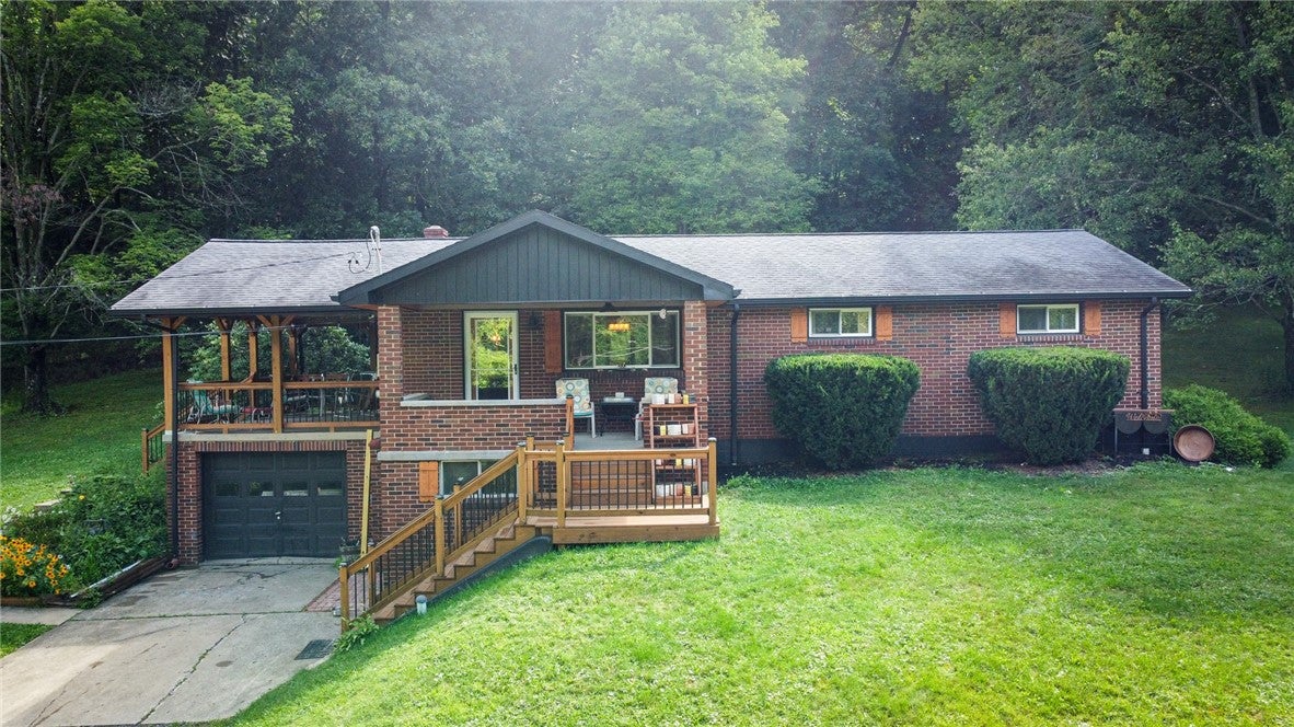 119 Eberhart Ln