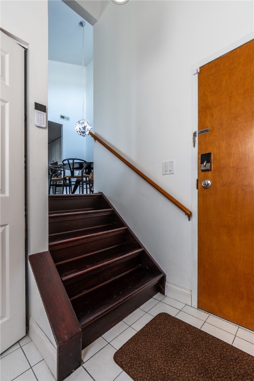 2207 Kenzie Dr