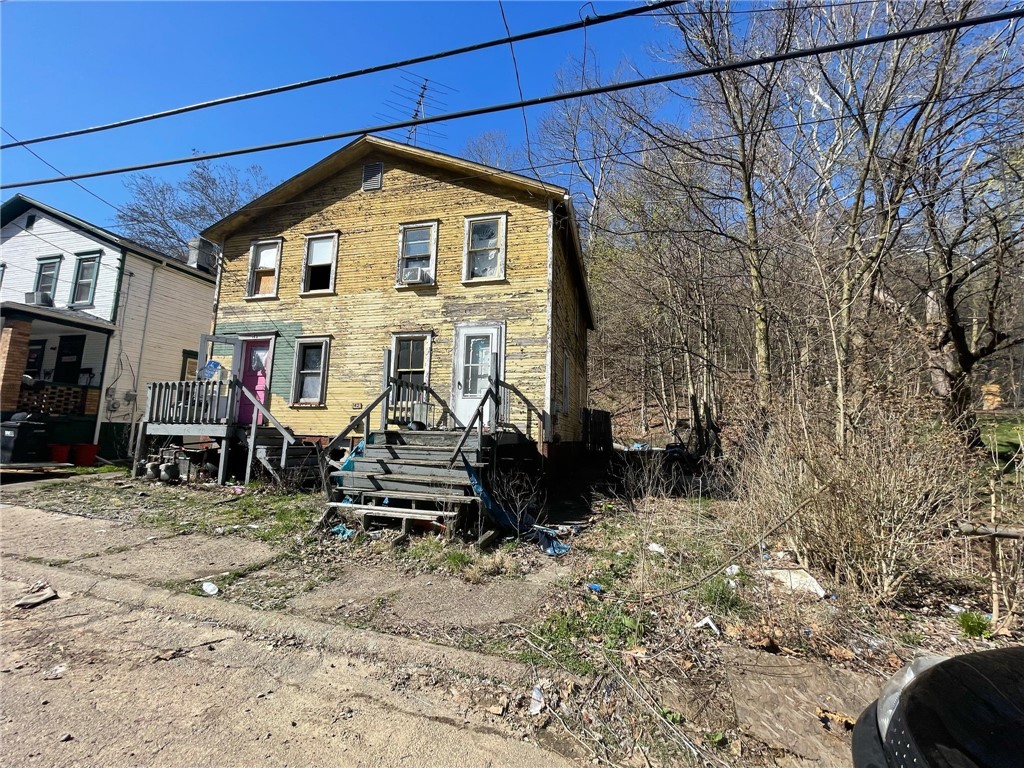 140 Baker St St, Aliquippa, Pennsylvania image 1