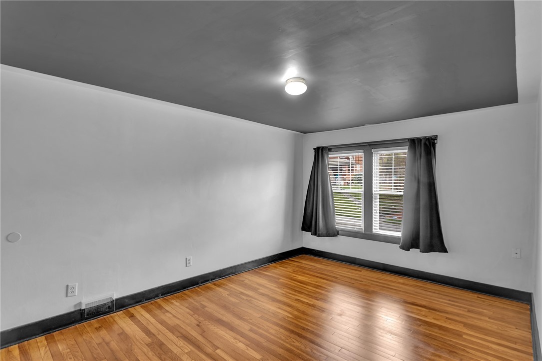 633 Locust St St, Turtle Creek, Pennsylvania image 13