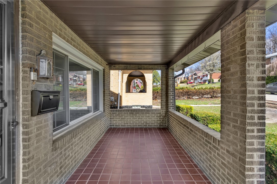 633 Locust St St, Turtle Creek, Pennsylvania image 2